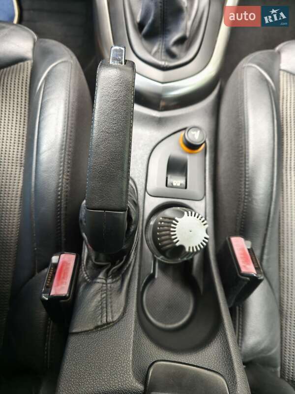 Хетчбек Peugeot 308 2008 в Дрогобичі