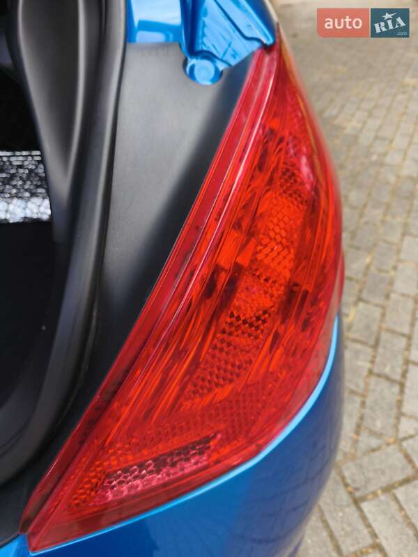 Хетчбек Peugeot 308 2008 в Дрогобичі