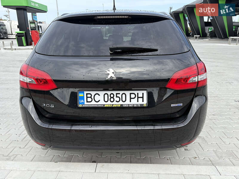 Універсал Peugeot 308 2015 в Львові