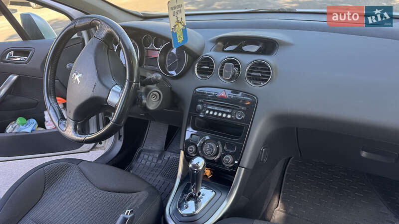 Хетчбек Peugeot 308 2013 в Києві фото 2 Хетчбек Peugeot 308 2013 в Києві
