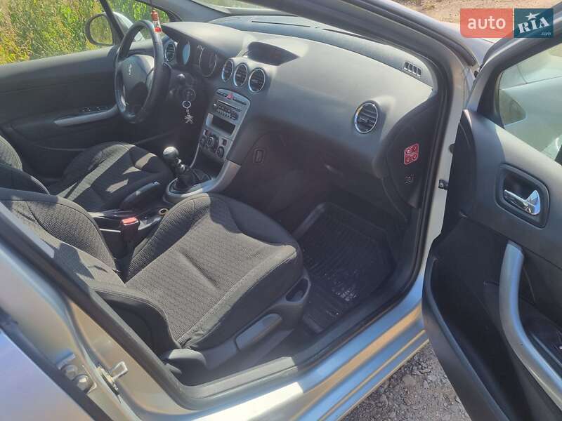 Універсал Peugeot 308 2008 в Богородчанах