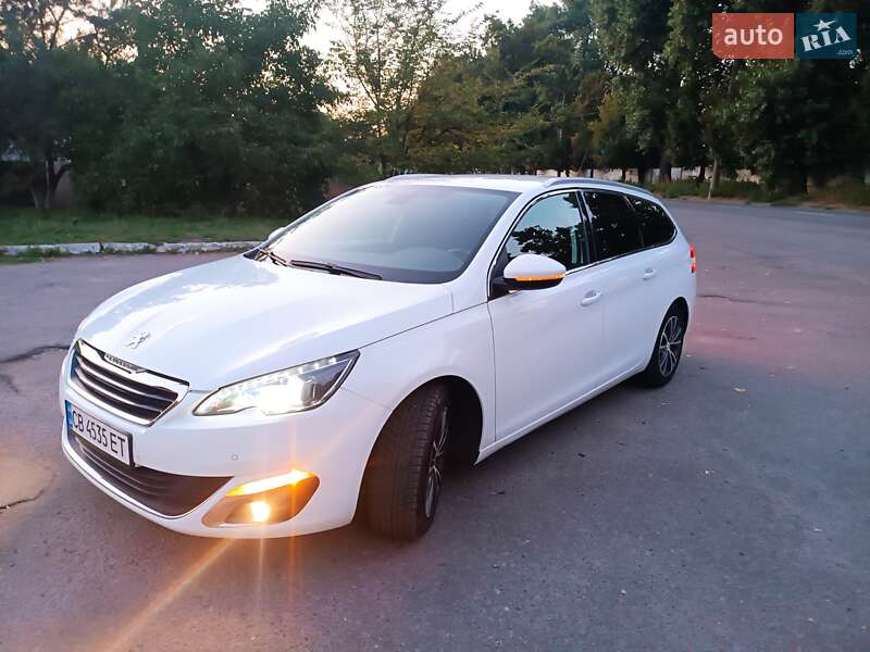 Універсал Peugeot 308 2014 в Чернігові