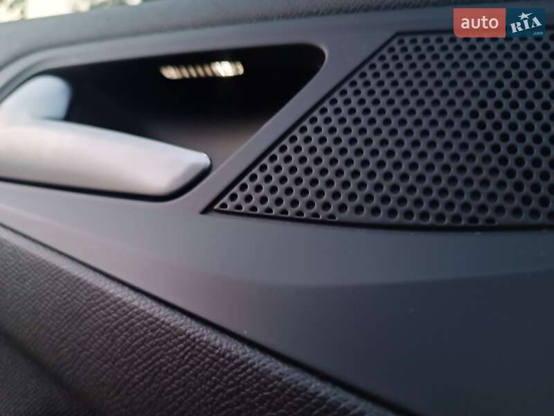 Універсал Peugeot 308 2014 в Чернігові