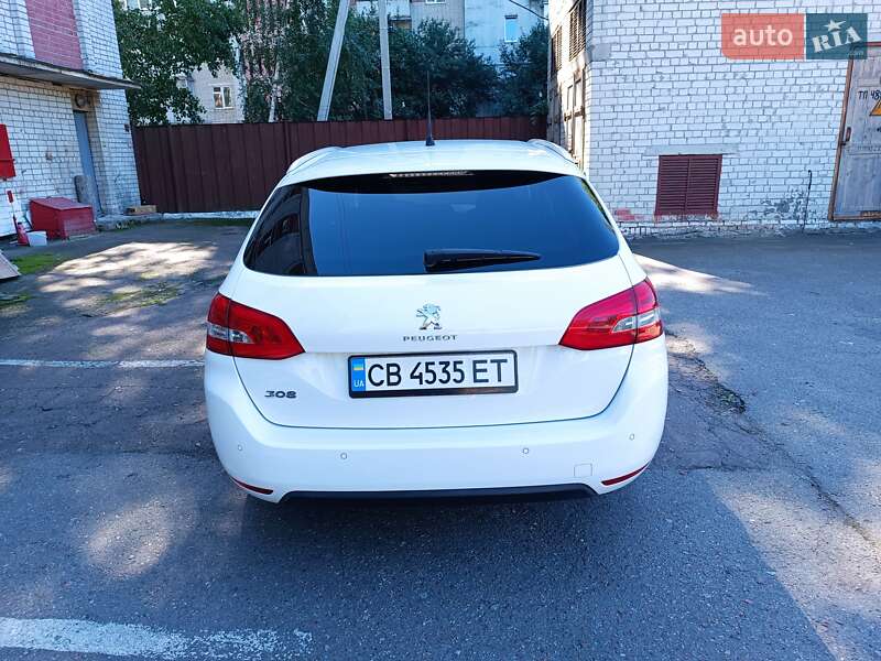 Універсал Peugeot 308 2014 в Чернігові