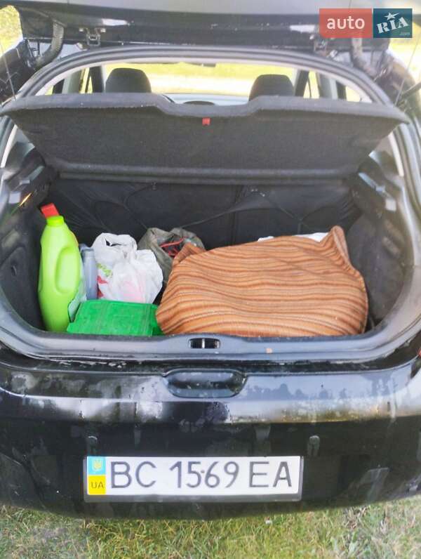 Хетчбек Peugeot 308 2008 в Львові фото 5 Хетчбек Peugeot 308 2008 в Львові