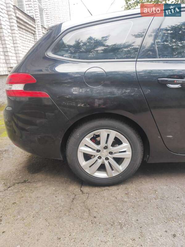 Универсал Peugeot 308 2015 в Овруче фото 4 Универсал Peugeot 308 2015 в Овруче