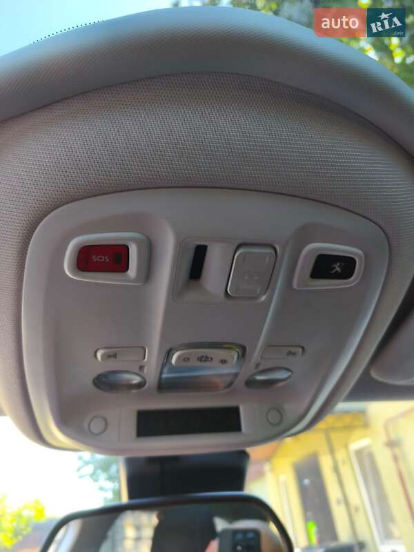 Універсал Peugeot 308 2015 в Миргороді