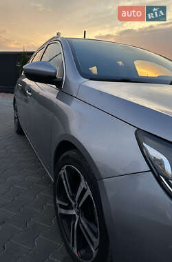 Універсал Peugeot 308 2015 в Луцьку