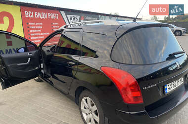 Универсал Peugeot 308 2011 в 
