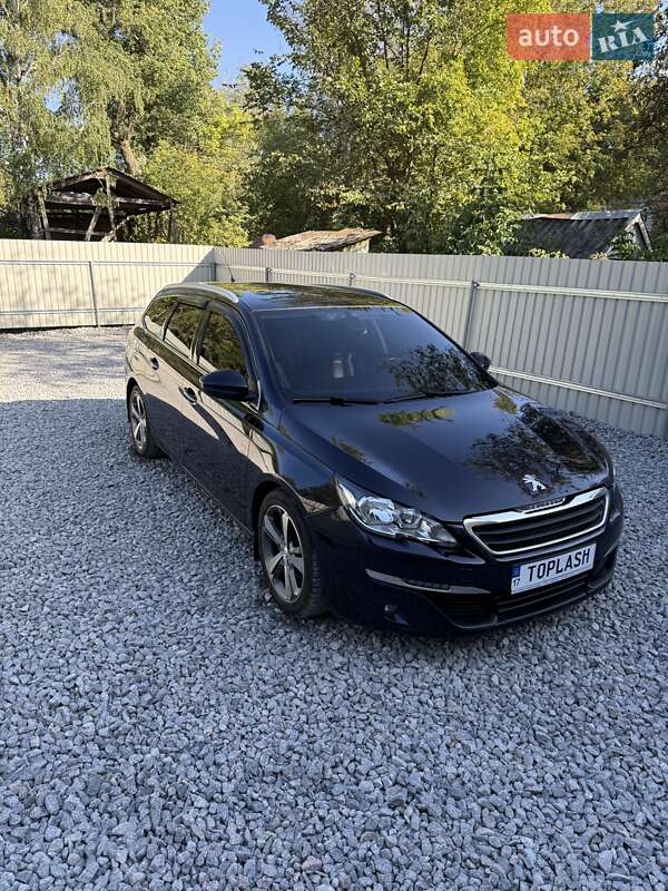 Універсал Peugeot 308 2015 в Полтаві