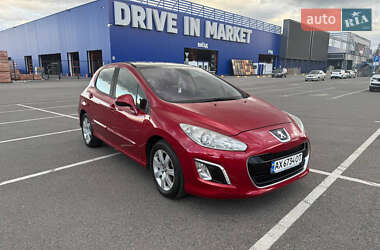 Хетчбек Peugeot 308 2011 в Полтаві