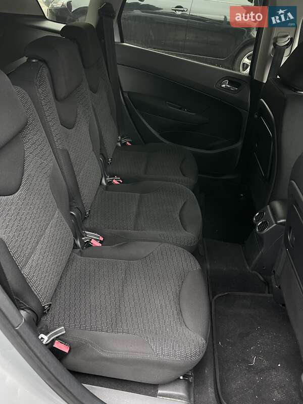 Универсал Peugeot 308 2008 в Ровно