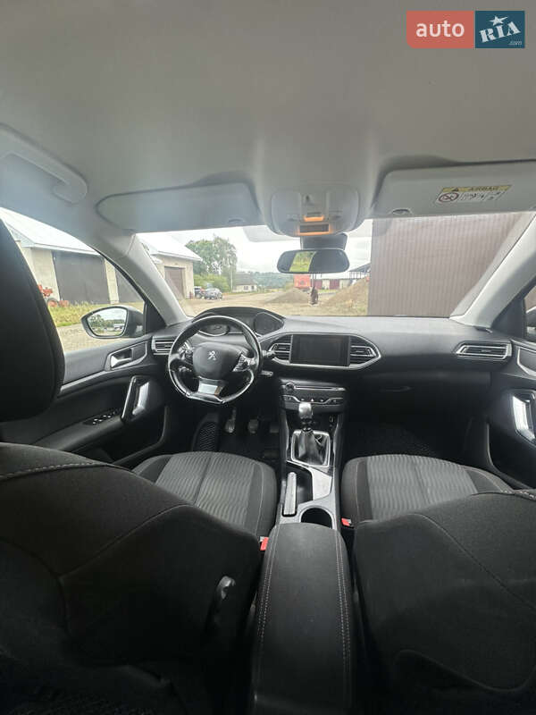 Універсал Peugeot 308 2014 в Косові фото 11 Універсал Peugeot 308 2014 в Косові