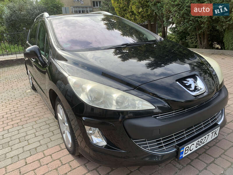 Універсал Peugeot 308 2010 в Львові