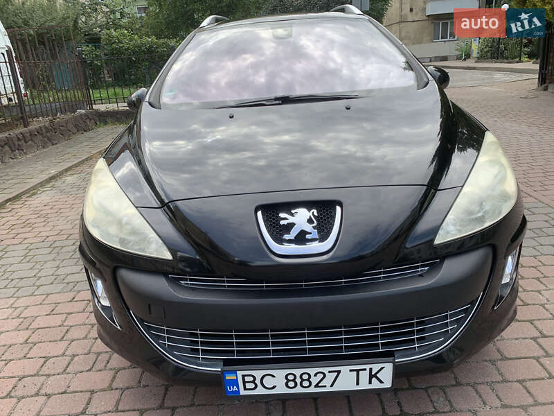 Універсал Peugeot 308 2010 в Львові