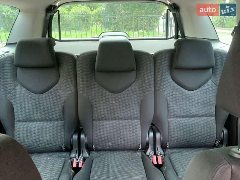 Універсал Peugeot 308 2010 в Львові