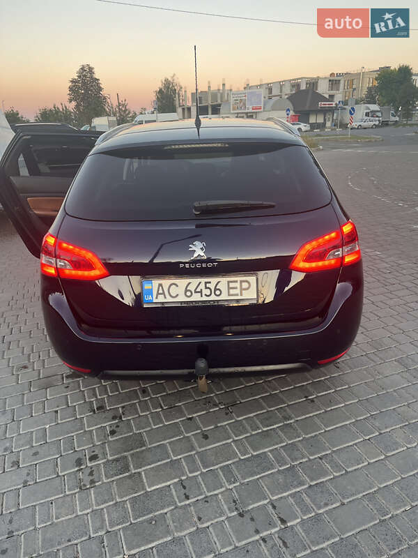 Універсал Peugeot 308 2015 в Луцьку