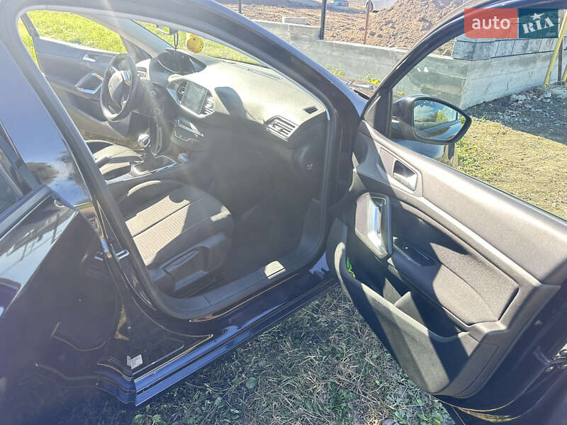 Универсал Peugeot 308 2018 в Дубно фото 13 Универсал Peugeot 308 2018 в Дубно