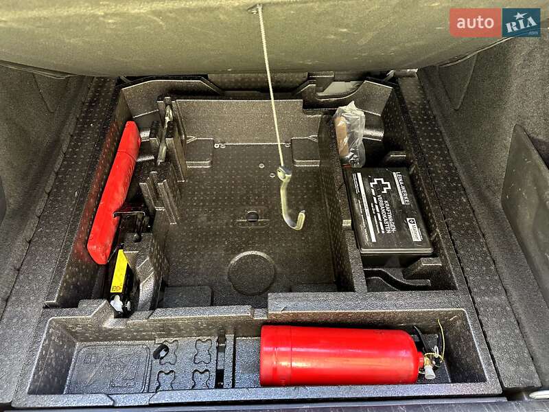 Універсал Peugeot 308 2016 в Деражні