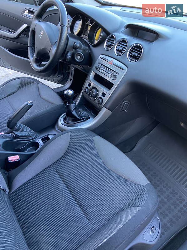 Хетчбек Peugeot 308 2008 в Білій Церкві