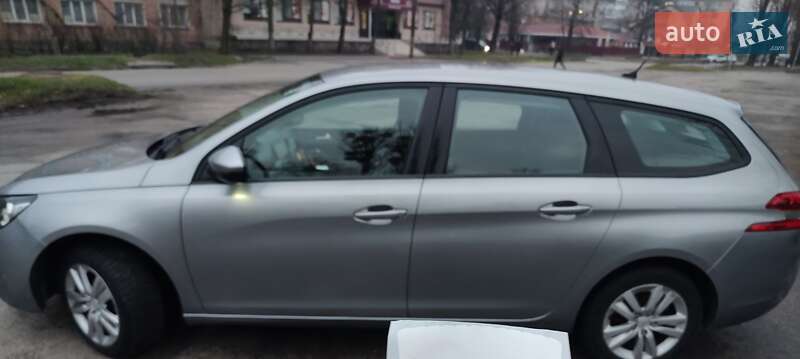 Універсал Peugeot 308 2015 в Черкасах