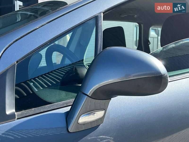 Універсал Peugeot 308 2010 в Львові