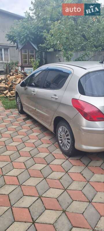 Хетчбек Peugeot 308 2008 в Чернівцях фото 8 Хетчбек Peugeot 308 2008 в Чернівцях