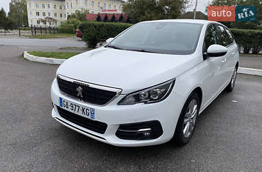 Универсал Peugeot 308 2021 в Киеве