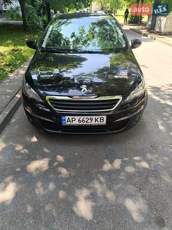 Універсал Peugeot 308 2015 в Запоріжжі