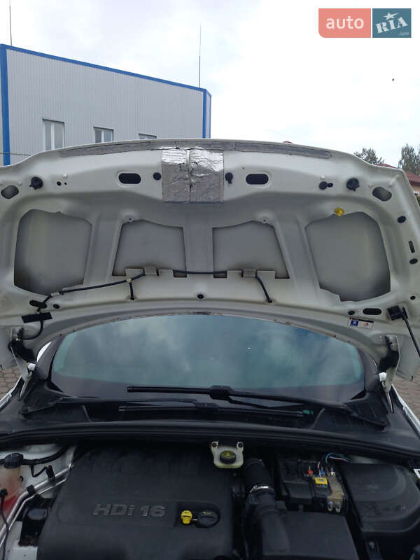 Універсал Peugeot 308 2009 в Костопілі