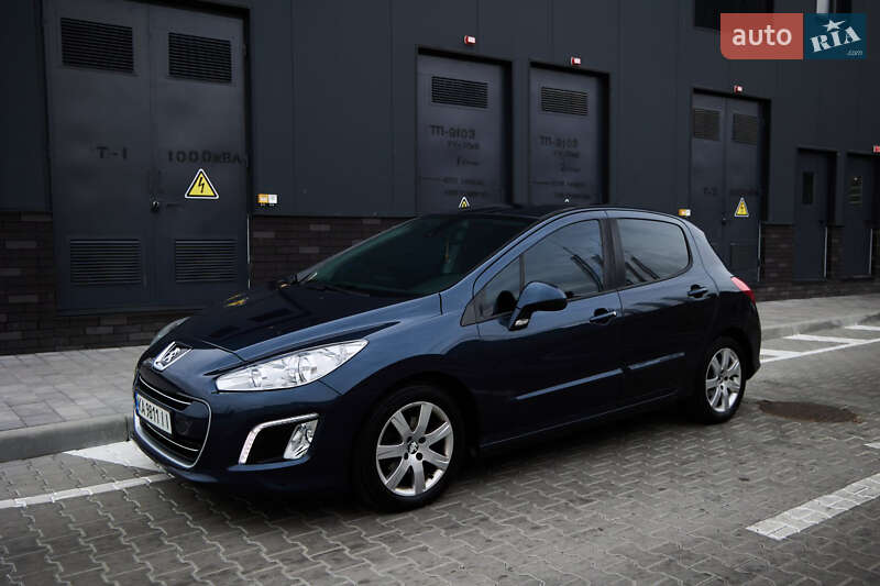 Peugeot 308 2013 Peugeot 308 2013