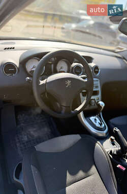 Хэтчбек Peugeot 308 2008 в 