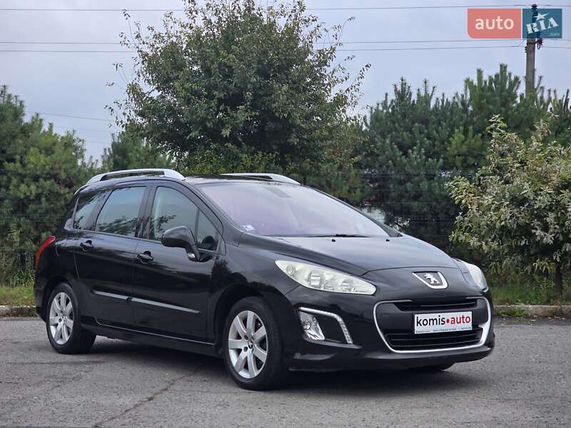 Универсал Peugeot 308 2012 в Хмельницком