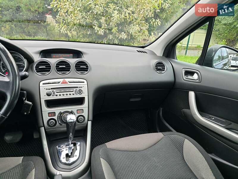 Универсал Peugeot 308 2012 в Хмельницком