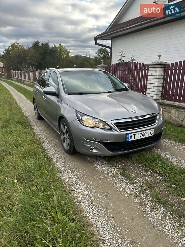 Универсал Peugeot 308 2016 в Ивано-Франковске фото 3 Универсал Peugeot 308 2016 в Ивано-Франковске