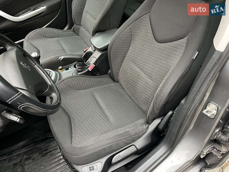 Хэтчбек Peugeot 308 2008 в Белой Церкви фото 13 Хэтчбек Peugeot 308 2008 в Белой Церкви