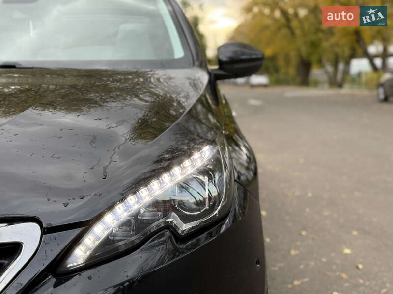 Универсал Peugeot 308 2014 в Черкассах