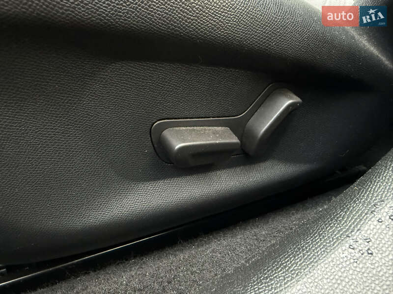 Универсал Peugeot 308 2014 в Черкассах