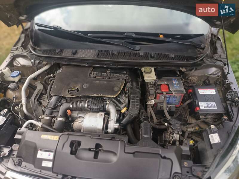 Универсал Peugeot 308 2014 в Днепре