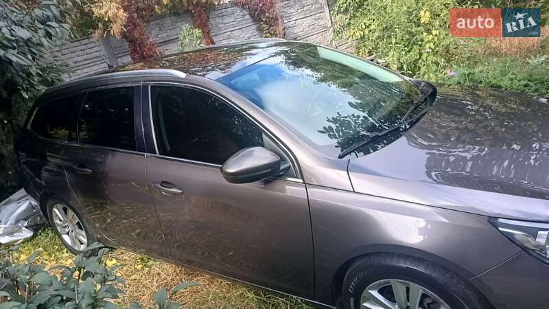 Универсал Peugeot 308 2014 в Днепре