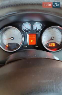 Хэтчбек Peugeot 308 2008 в 