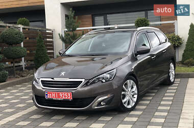Універсал Peugeot 308 2015 в Стрию