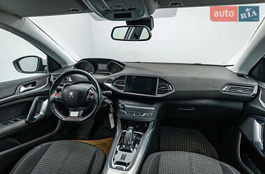 Хэтчбек Peugeot 308 2020 в 