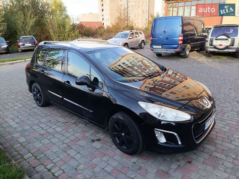 Универсал Peugeot 308 2011 в Бурштыне фото Универсал Peugeot 308 2011 в Бурштыне