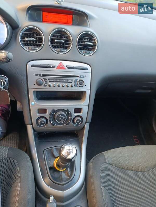 Универсал Peugeot 308 2011 в Бурштыне фото 9 Универсал Peugeot 308 2011 в Бурштыне