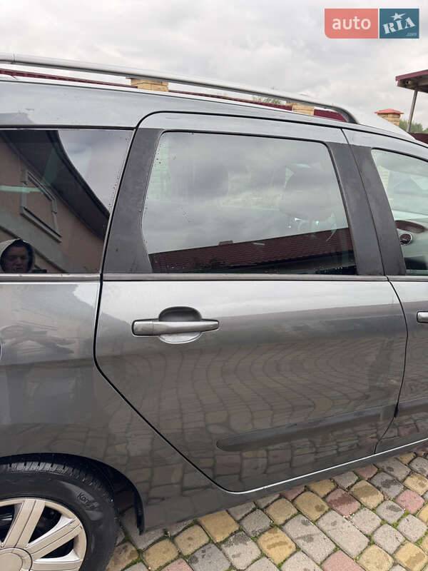 Хэтчбек Peugeot 308 2008 в Львове