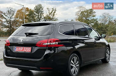 Универсал Peugeot 308 2020 в 