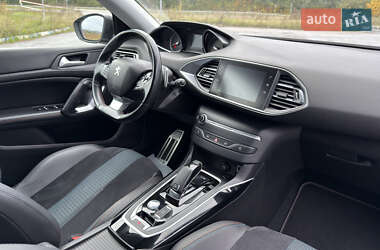 Универсал Peugeot 308 2020 в 