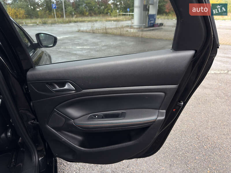 Универсал Peugeot 308 2020 в Радивилове фото 48 Универсал Peugeot 308 2020 в Радивилове