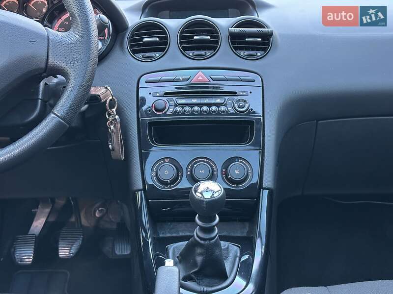 Универсал Peugeot 308 2009 в Львове